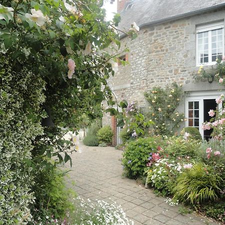 La Haute Gilberdiere Sartilly-Baie-Bocage Bagian luar foto