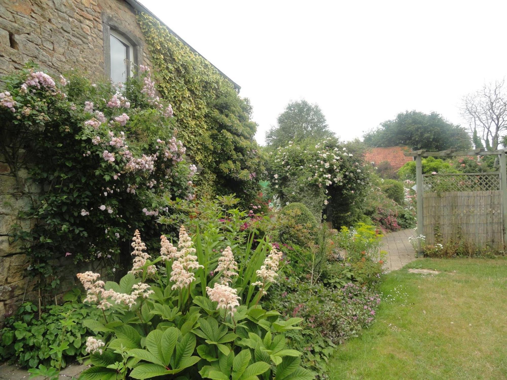 La Haute Gilberdiere Sartilly-Baie-Bocage Bagian luar foto